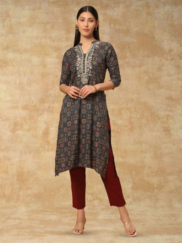 sanaa Women’s Viscose Printed Long Kurti Space Color (J-2367)